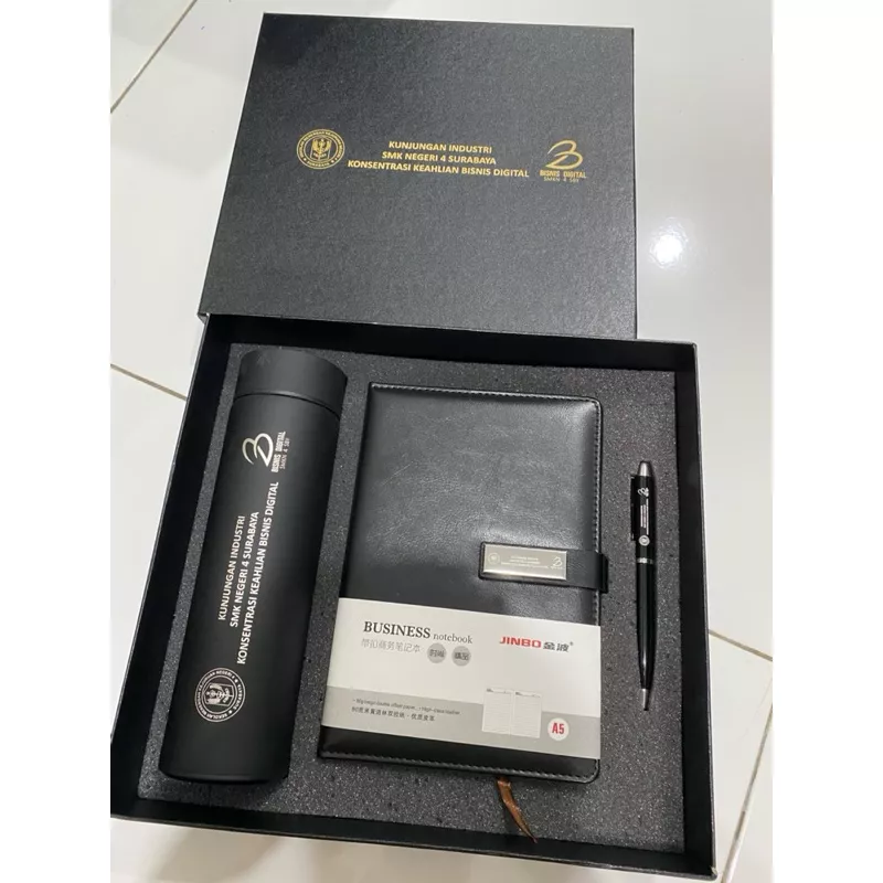 Souvenir Free Custom Nama Grafir Laser Logo